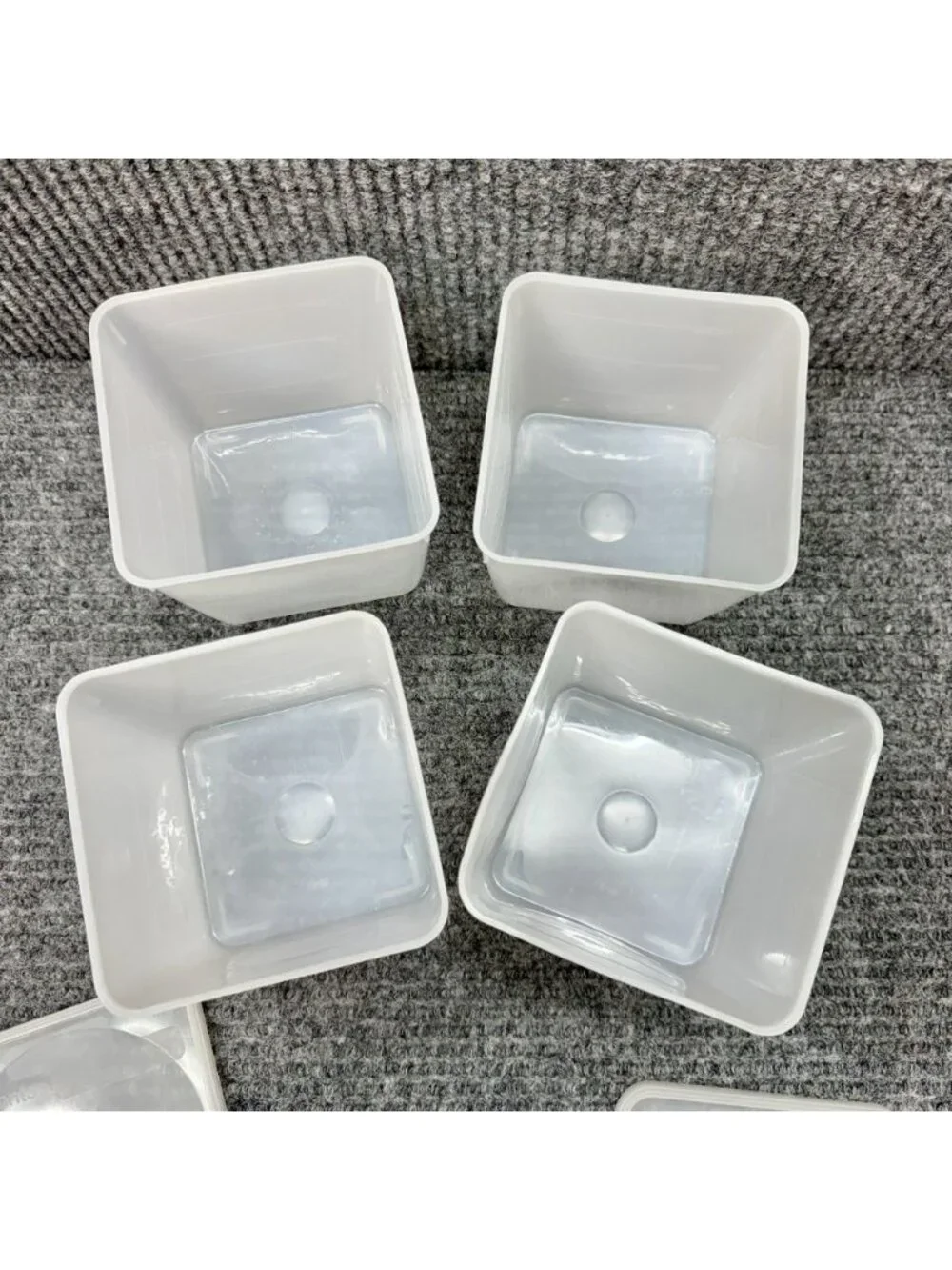 Vintage Bes Pak Plastic Storage Containers 1.5 Pint Capacity Lot Of 4 + 2 Lids